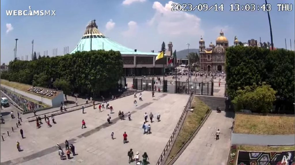  Basilica of Our Lady of Guadalupe (Basílica de Nuestra Señora de Guadalupe), in La Villa de Guadalupe, north part of Mexico City  webcam in mexico city 